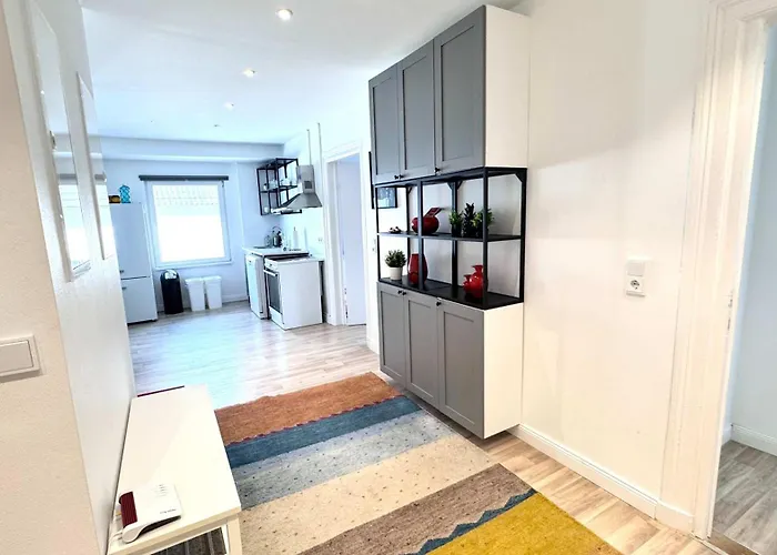 Staytopus Loft Hof Near Uke Ndr Zoo * Hamburg